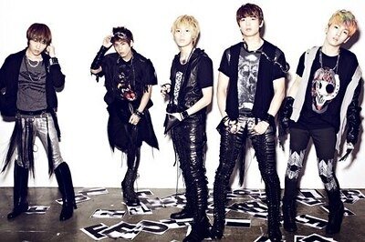(shinee同人)年幼姐姐请坚强